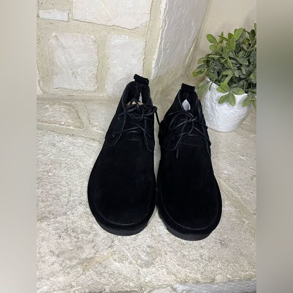 Bearpaw black skye booties sz 9 wide - Picture 3 of 9